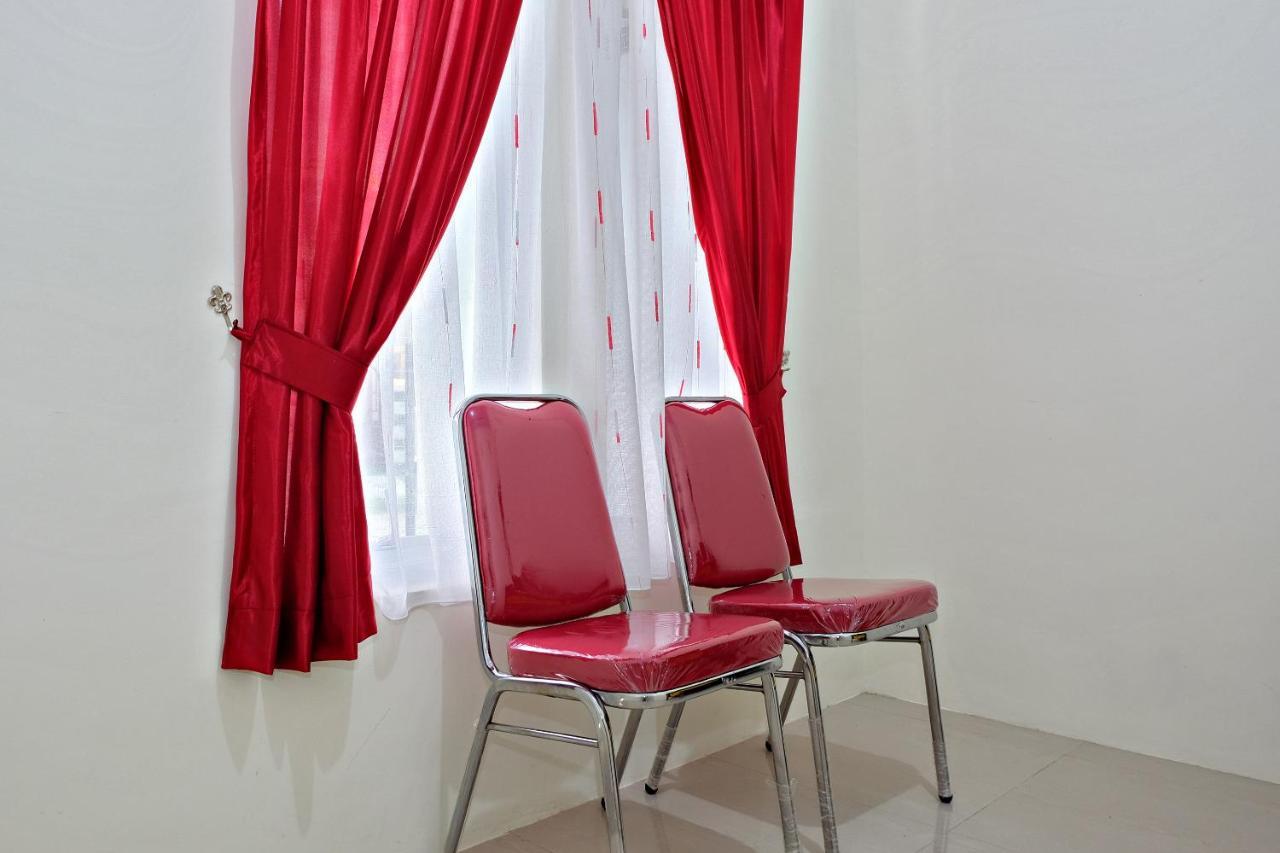 Homestay Danesti Syariah Near Bandara Sultan Hasanuddin Makassar Eksteriør bilde